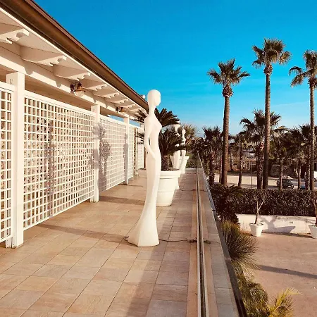 ベッド・アンド・ブレックファスト Esperanto 3*